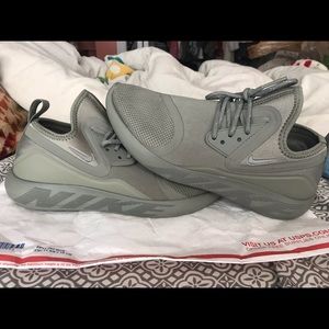 Nike LunarGlide Essential